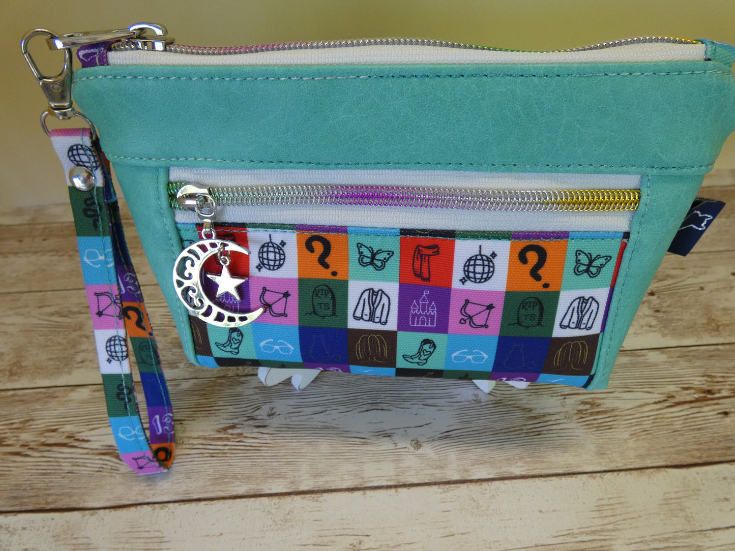 Concert Theme Wristlet