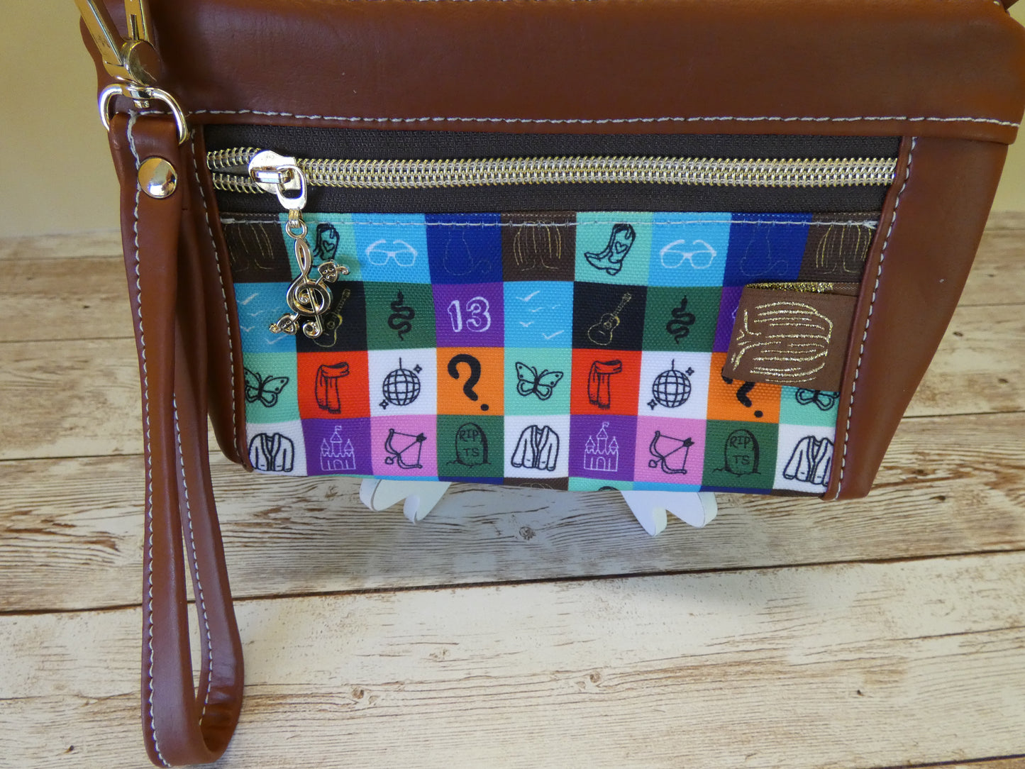Tour Themed Wristlet