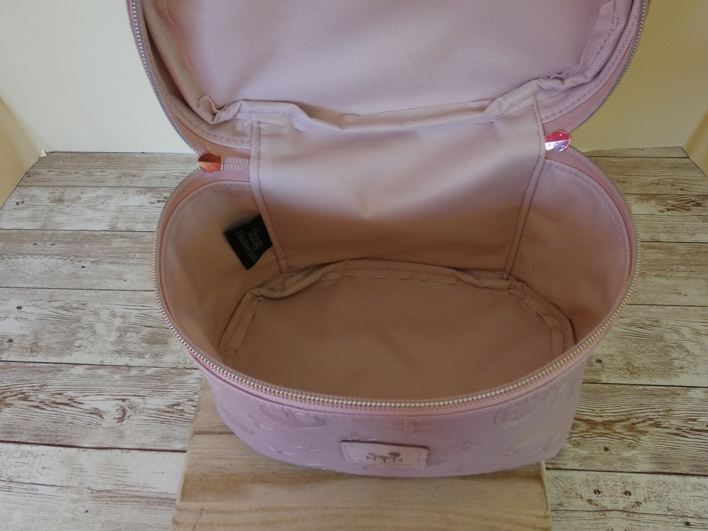 Galaxy Train Case